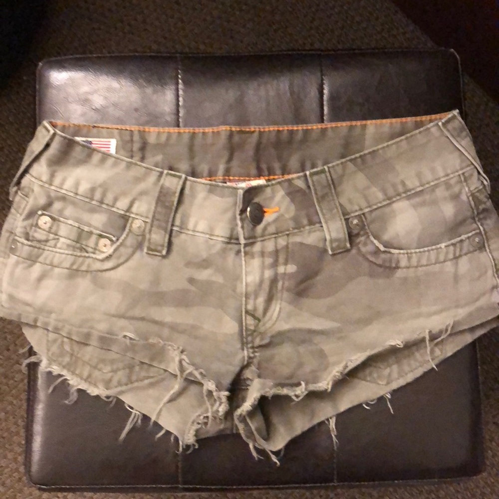 Camo True Religion shorts